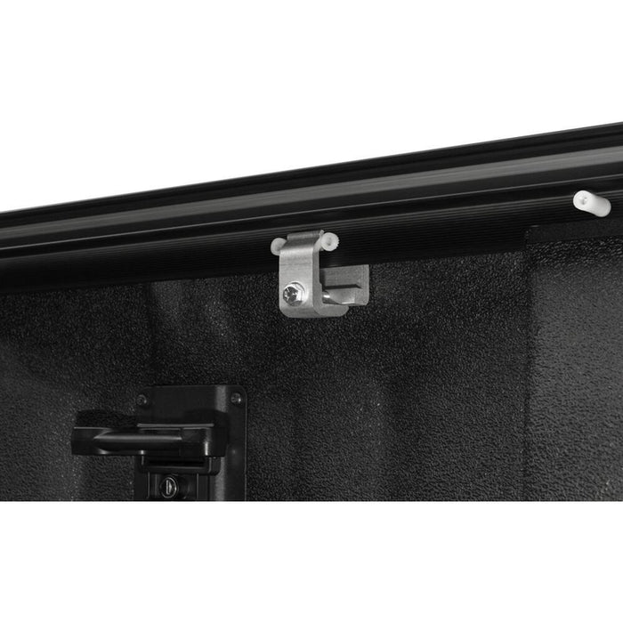 Retrax PowertraxPRO MX - 07-13 Silverado/Sierra 5'9" w/o Stake Pocket  - Standard Rail Model 90421RTX