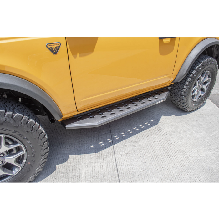 Go Rhino RB20 Running Boards with Mounting Bracket Kit Model 69413157PC
