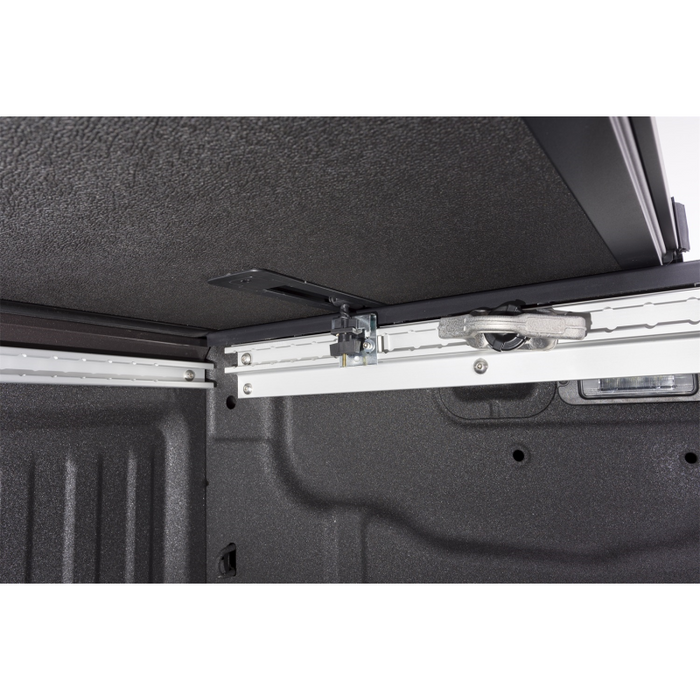 Extang Solid Fold 2.0 - 17-20 Titan 8'2" w/ Utili-Track System Model 83973