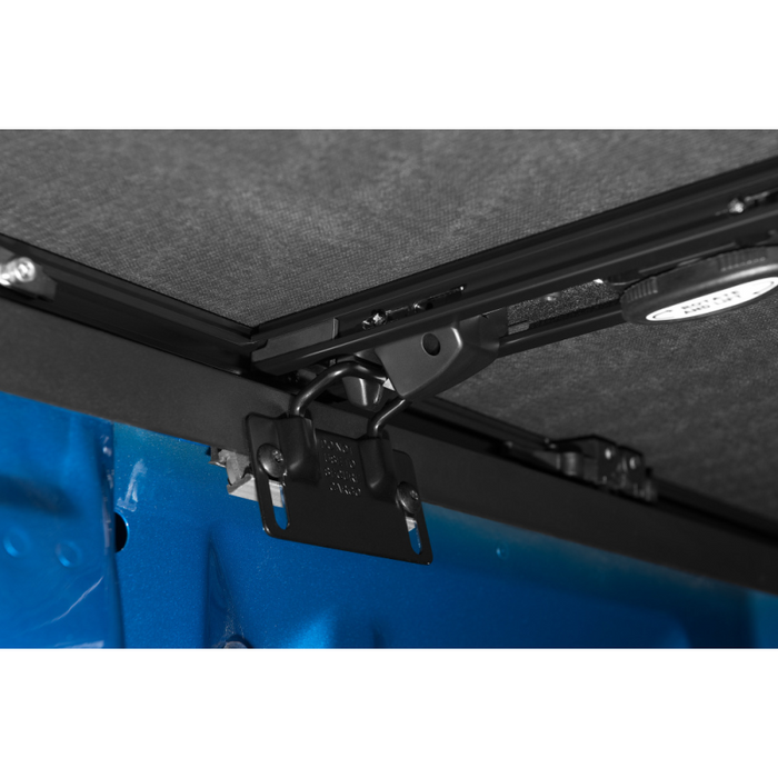 Extang Trifecta ALX - 05-21 Frontier 4'11" w/ Factory Bed Rail Caps Model 90985