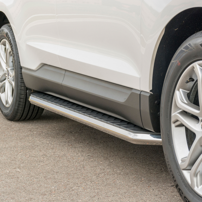 ARIES AeroTread 5" x 70" Polished Stainless Running Boards Model 2051002