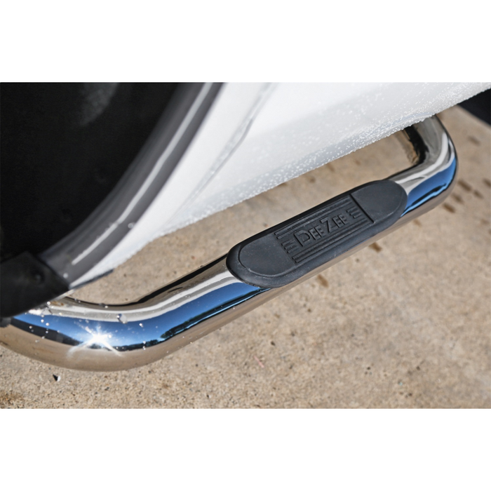 Dee Zee Stainless Steel Step Nerf Bars 3 in. Round Cab Length Model DZ370393