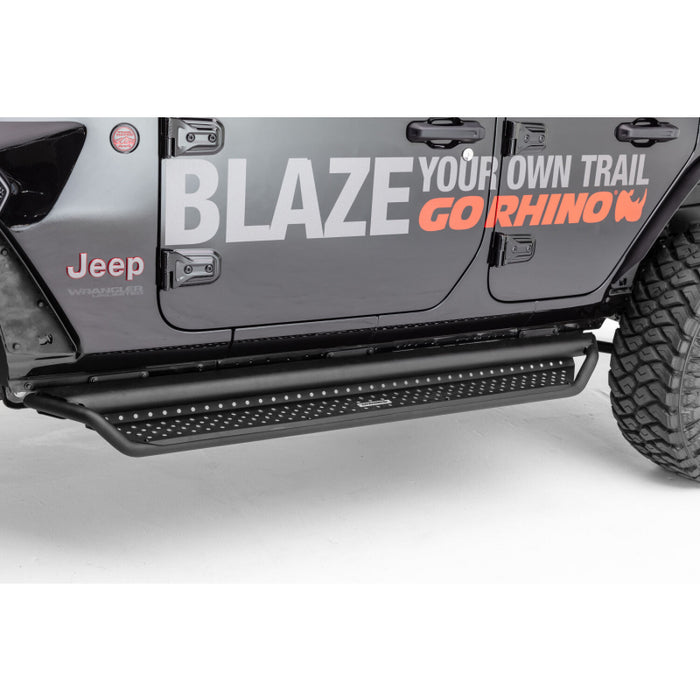 Go Rhino Dominator Xtreme D1 Running Baords with Rocker Panel Mounting Bracket Kit Model D14516T