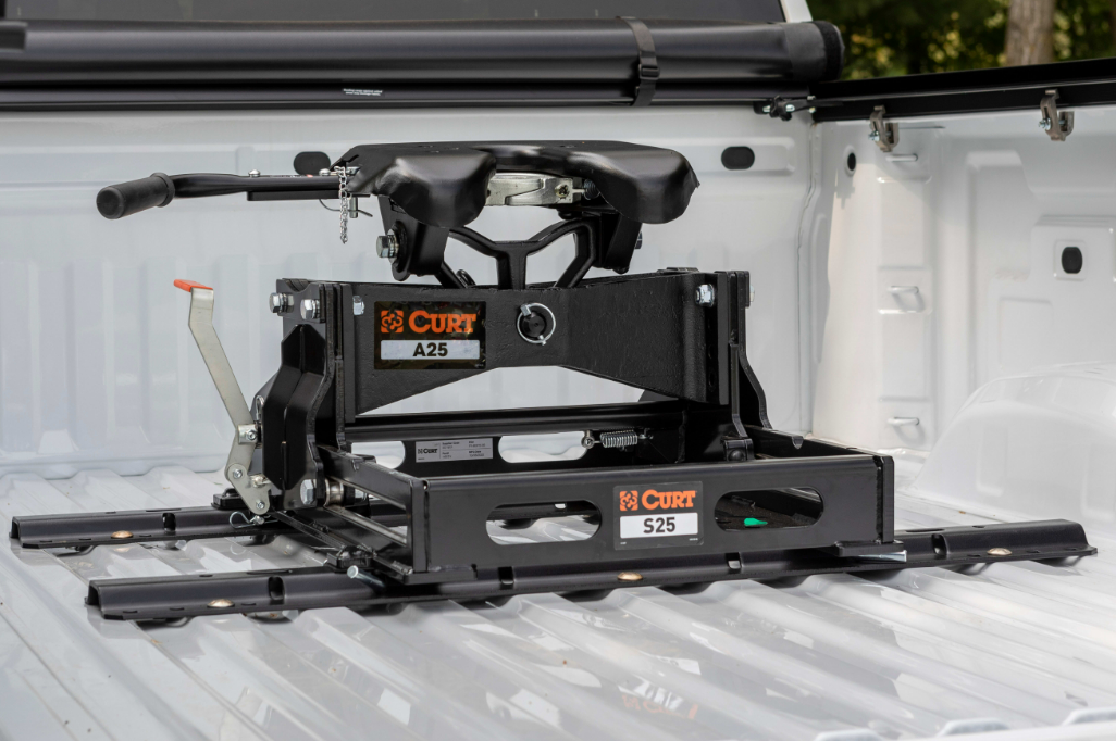 CURT A25 Sliding 5th Wheel Hitch, 25,000 lbs, Fits Select Ram 2500, 35 ...