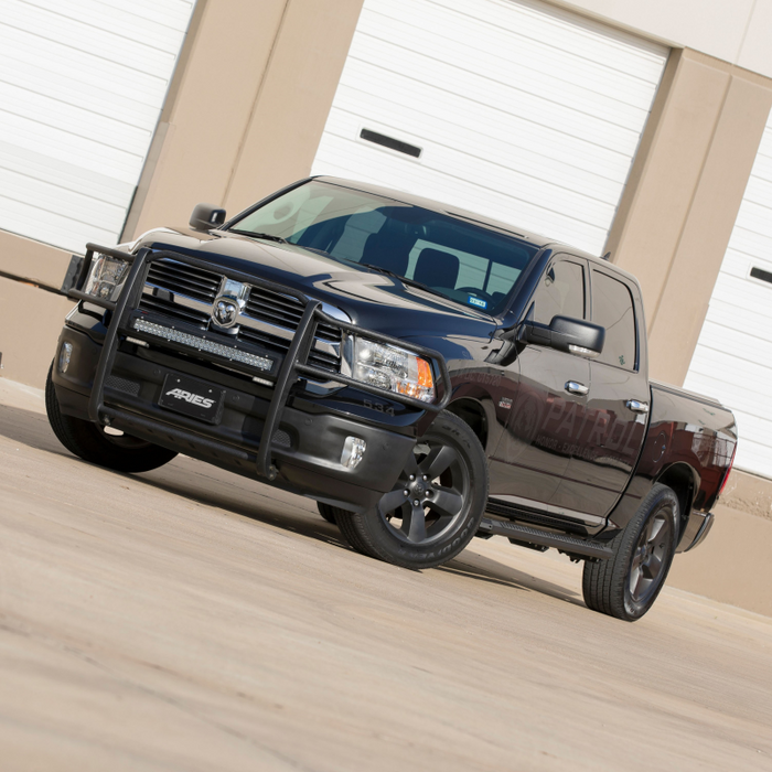 ARIES AdvantEDGE 5-1/2" x 75" Black Aluminum Running Boards Model 2556005