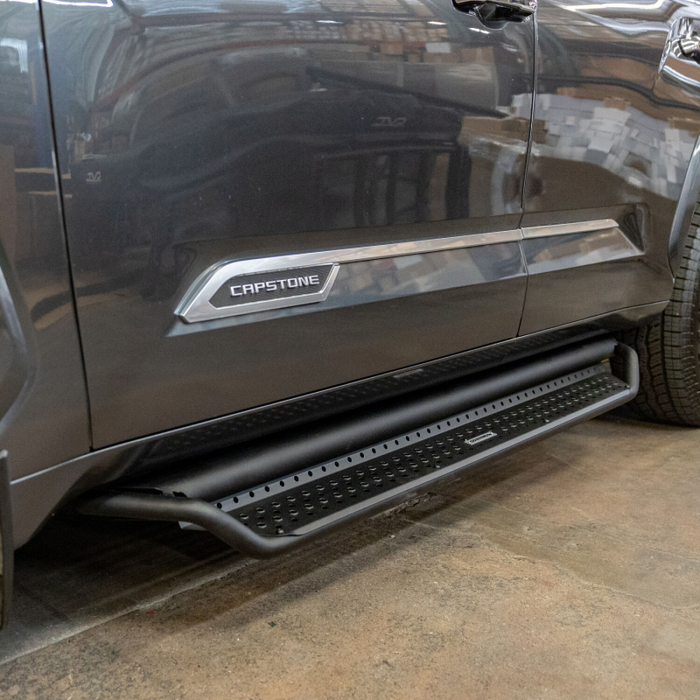 Go Rhino Dominator Xtreme D1 Running boards with Rocker Panel Mounting Kit Model D14439T