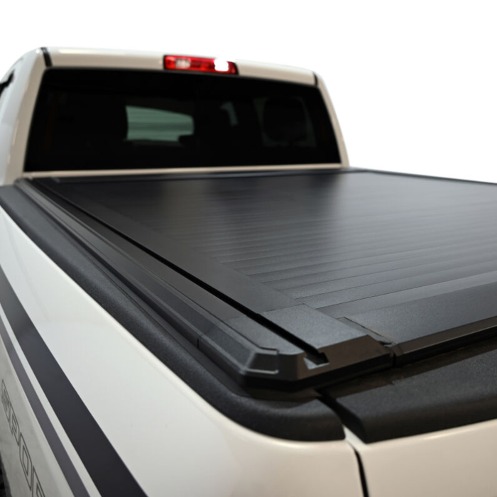 Westin Electric Retractable Tonneau Cover Model 19-53995