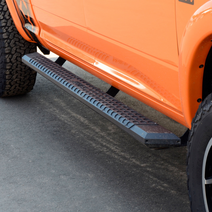 ARIES AdvantEDGE 5-1/2" x 91" Black Aluminum Running Boards Model 2556049