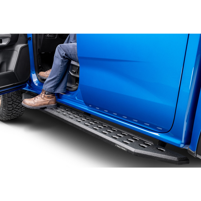 Go Rhino RB20 Running Boards with Mounting Brackets Kit Model 69036880T