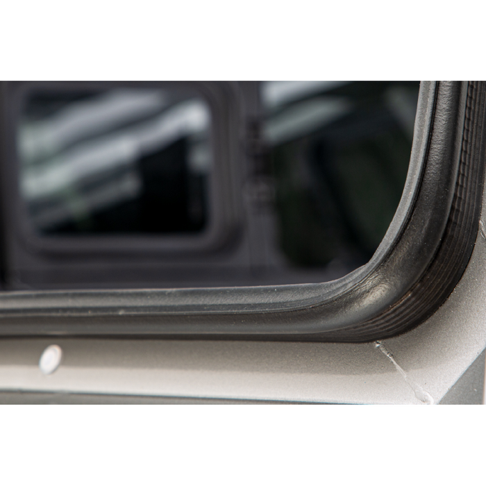SmartCap Matte Black Truck Bed Cap EVOa Adventure Series w/ Horizontal Locks Model EA0106-MB