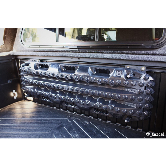 Rago Fabrication Toyota Tundra & Tacoma Bed Rail Recovery Board Mounts Model R0000TBEDMAX