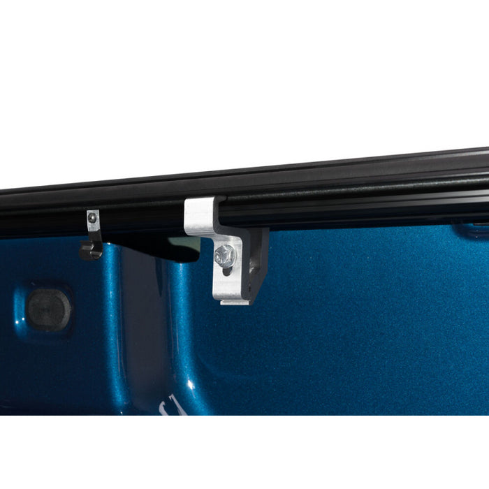 UnderCover Flex 07-13 Silv/Sierra 1500/07-14 2500HD 6'6" w/out CMS w/ Bed Rail Caps Model FX11009