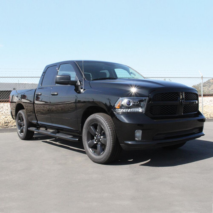Westin PRO TRAXX 5 Oval Wheel to Wheel Step Nerf Bars Black For Quad Cab And Crew Cab Model 21-534315
