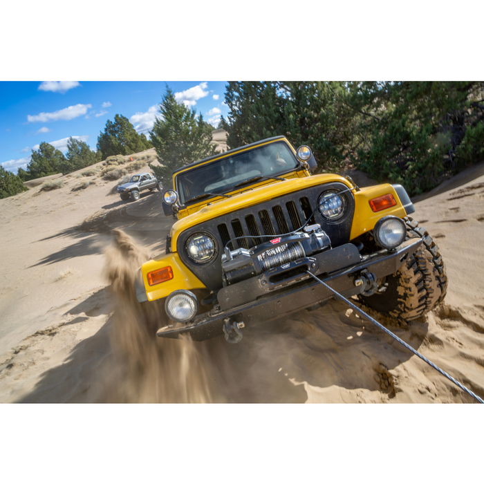 Warn Zeon XC 10-S Winch Pull Capacity 10000 Pounds 3/8 Inch X 100 Ft Of Spydura Synthetic Rope Model 110510