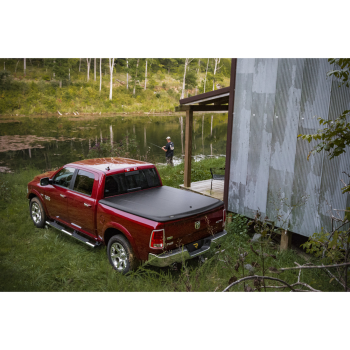 UnderCover SE 02-08 Ram 1500/03-09 2500 6'4" - Black Model UC3026
