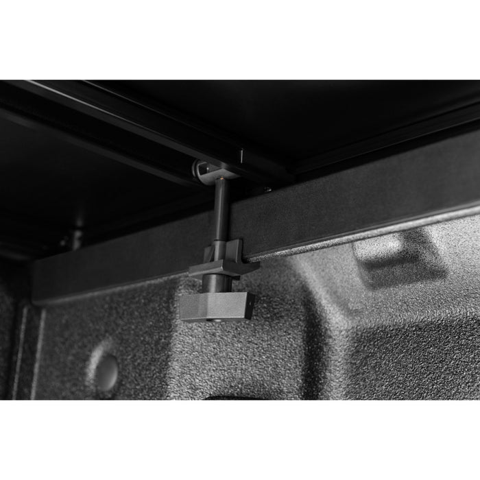 Extang Trifecta ALX - 19 (NewBody)-24 Silv/Sierra 1500 6'7" w/o SideStrgBxs w/o CrbnPro Model 90457