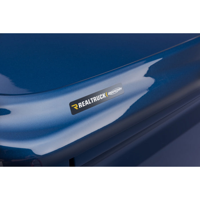 UnderCover LUX 14-21 Tundra 5'6" w/out Trail Special Edition Storage Boxes - 1D6 - Silver Sky Model UC4116L-1D6