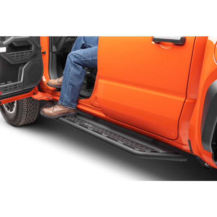 Go Rhino Dominator Xtreme D6 Running Baords with Frame Mounting Bracket Kit Model FSD64432T