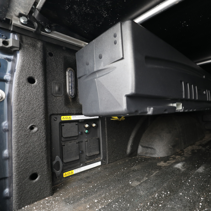 DU-HA Humpstor No Lid With Mounting Bracket for Trucks With Toppers Black Model 70803