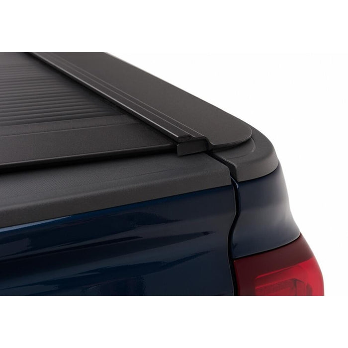 Retrax RetraxONE MX-14-18 (19 Legacy/Limited) Silverado/Sierra 1500/15-19 HD 6'6" w/o Stake Pocket - Standard Rail Model 60462