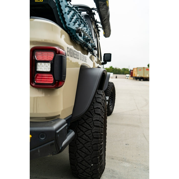 Smittybilt XRC Rear Tube Fender Pair - Textured Black (20+ JT) Model 77854