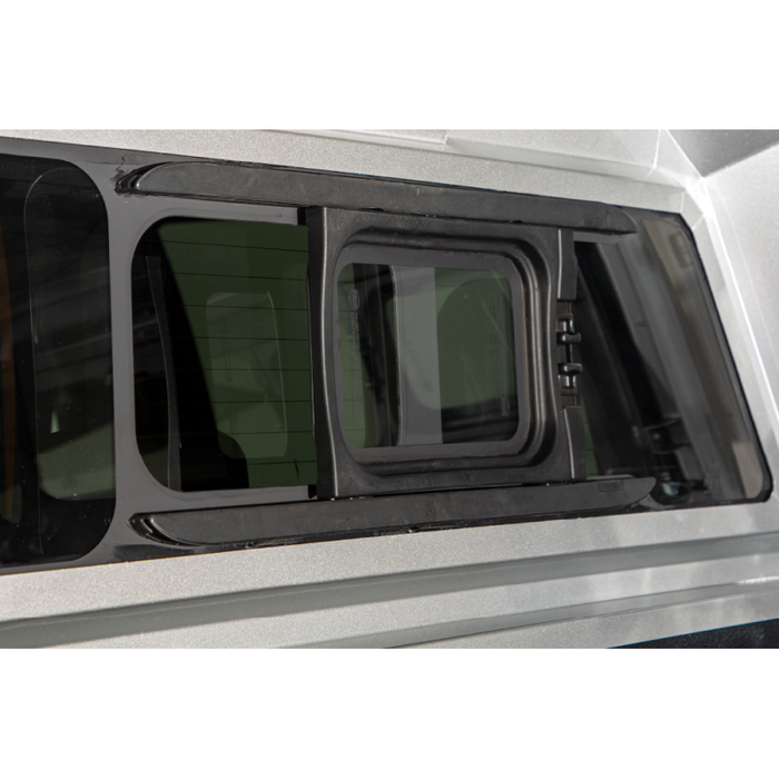 SmartCap Matte Black Truck Bed Cap EVOa Adventure Series w/ Horizontal Locks Model EA0304-MB