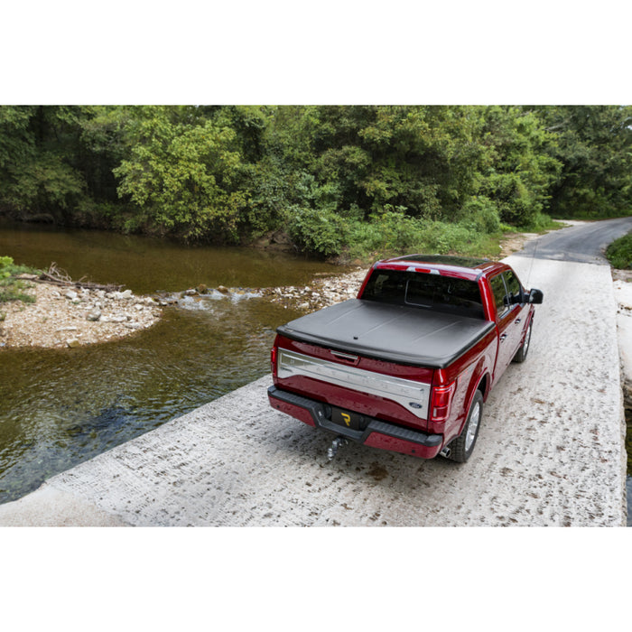 UnderCover SE 21-24 F150 5'7" (Includes Lightning) - Black Model UC2206