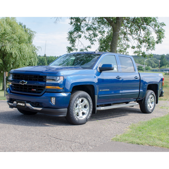 ARIES AdvantEDGE 5-1/2" x 91" Chrome Aluminum Running Boards Model 2555047