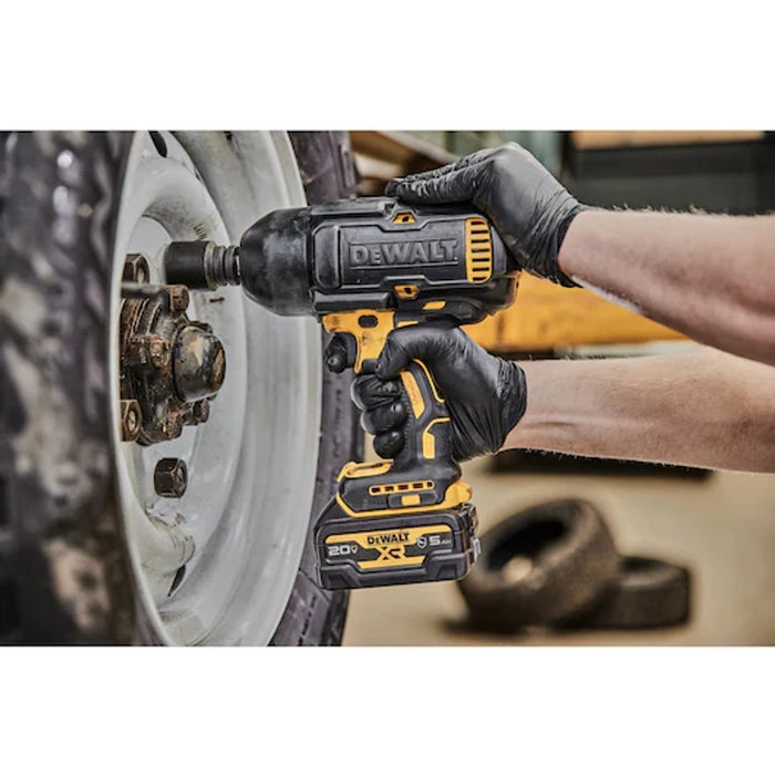 DeWalt 20V MAX* XR® 1/2 In. High Torque Impact Wrench with Hog Ring Anvil DCF900GP2