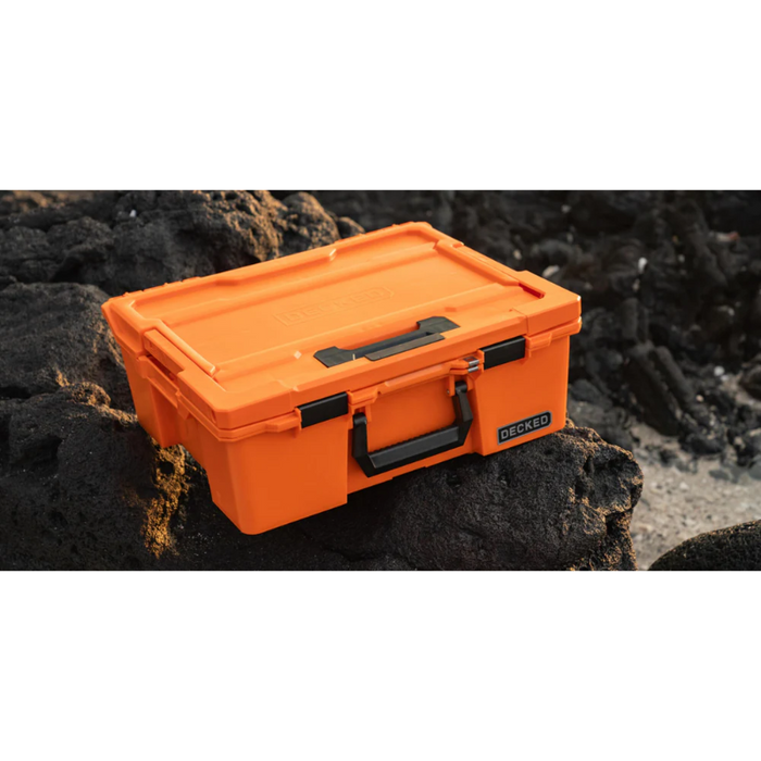 DECKED Halfrack 32 - D-co Case - Blaze Orange with black latches Model A0020-HRAK-ORG