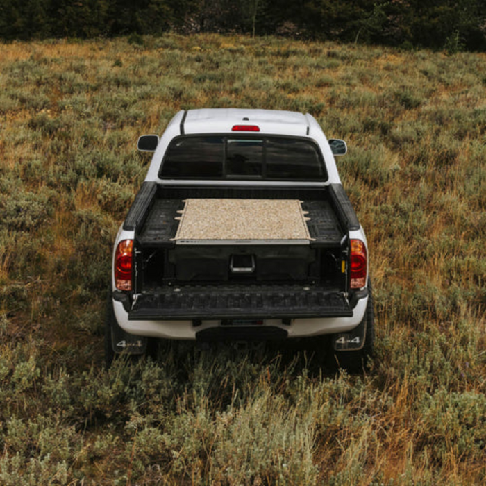 DECKED Traction Mat - Midsize Long Model A0073-TMYL-CMO