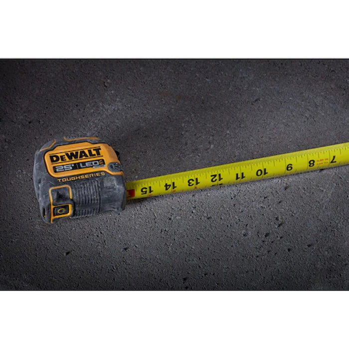 DeWalt TOUGHSERIES™ 25 FT Lighted Tape Measure DWHT35625S