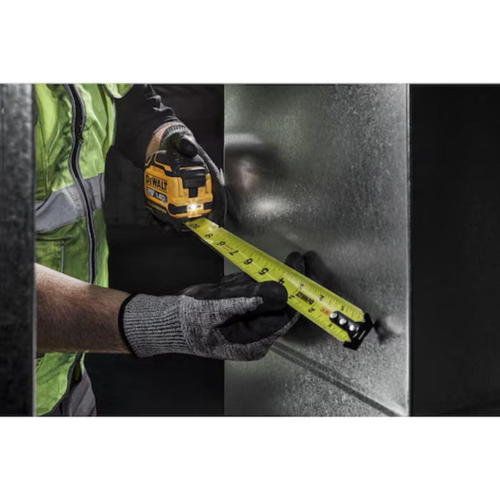 DeWalt TOUGHSERIES™ 25 FT Lighted Tape Measure DWHT35625S