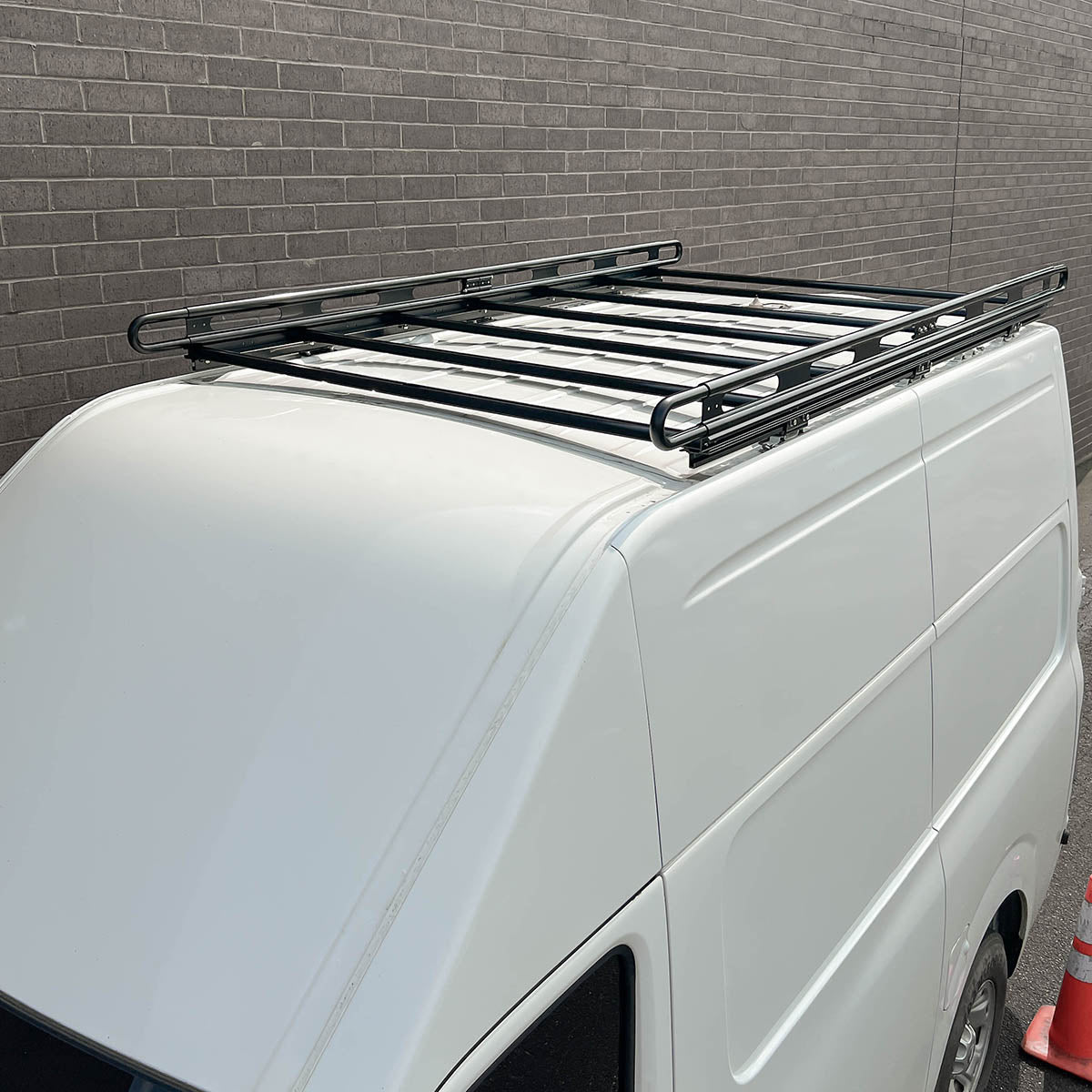 Vantech Black Aluminum Bolt-On Cargo Rack System Nissan NV Cargo 2012 ...