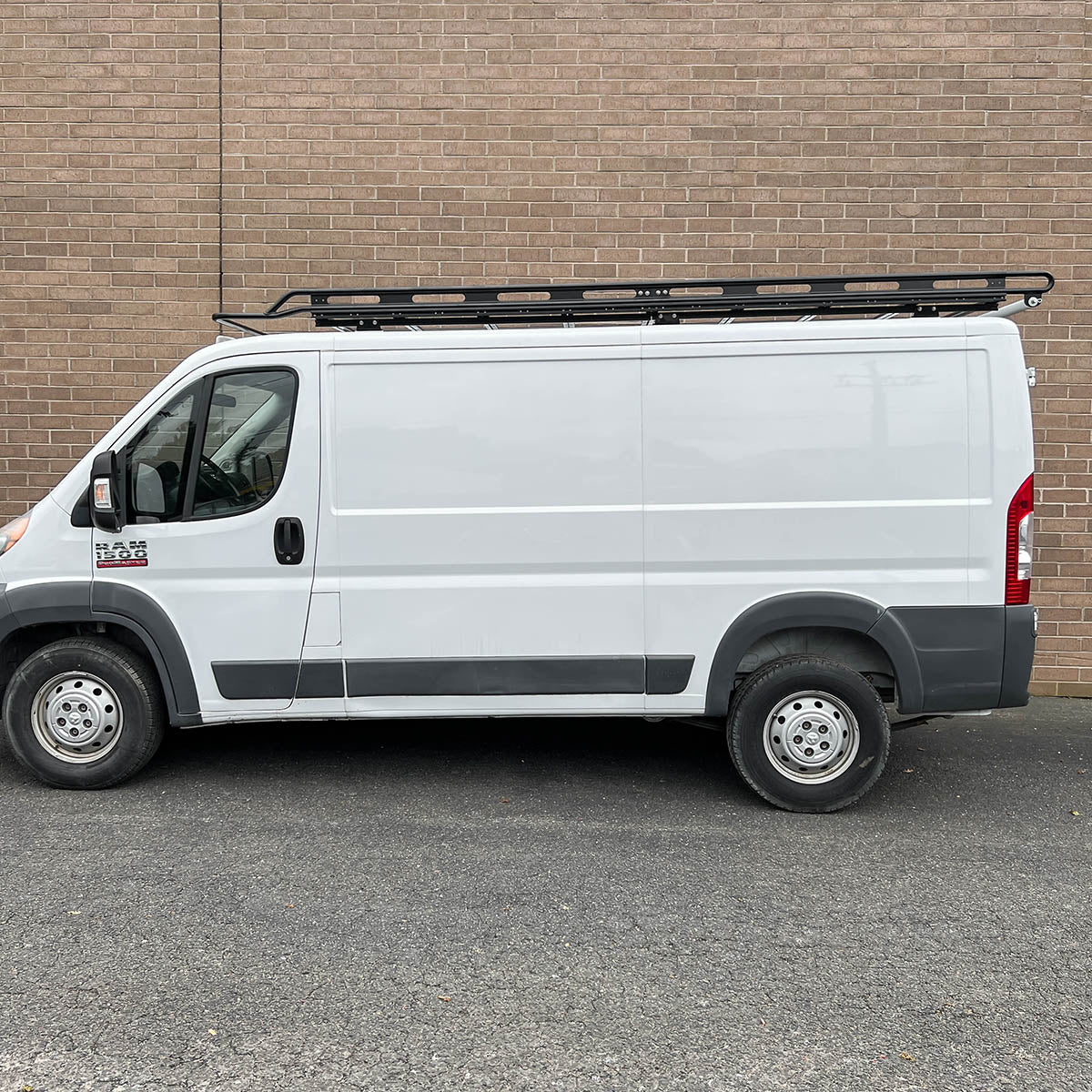 Vantech's Ram Promaster EB 2.1 Series Cargo Rack System