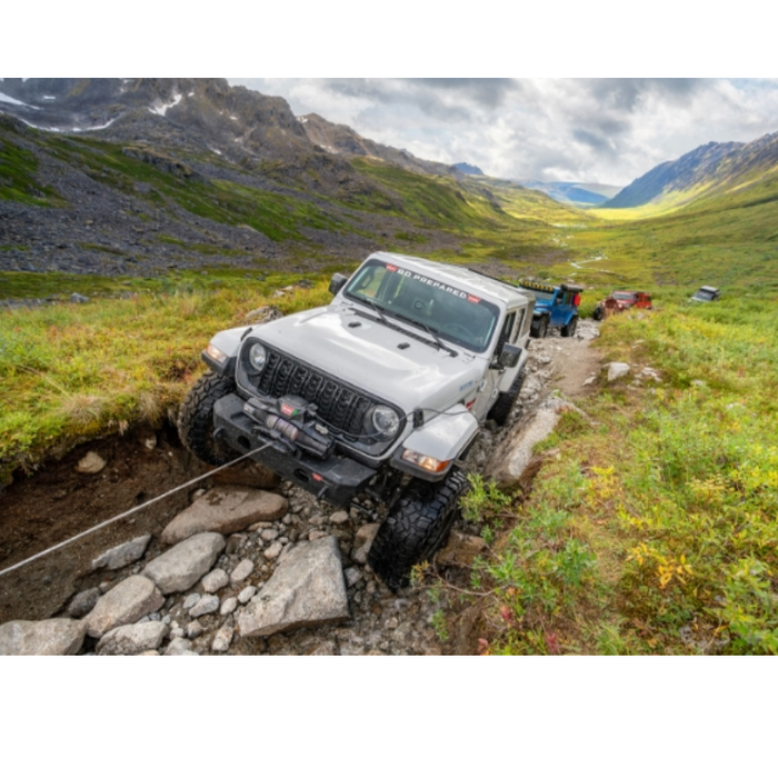 Warn WARN ZEON XP 14-S Winch 14,000 Pull Capacity With 80" Feet 3/8 Spydura Pro Synthetic Rope Model 110140