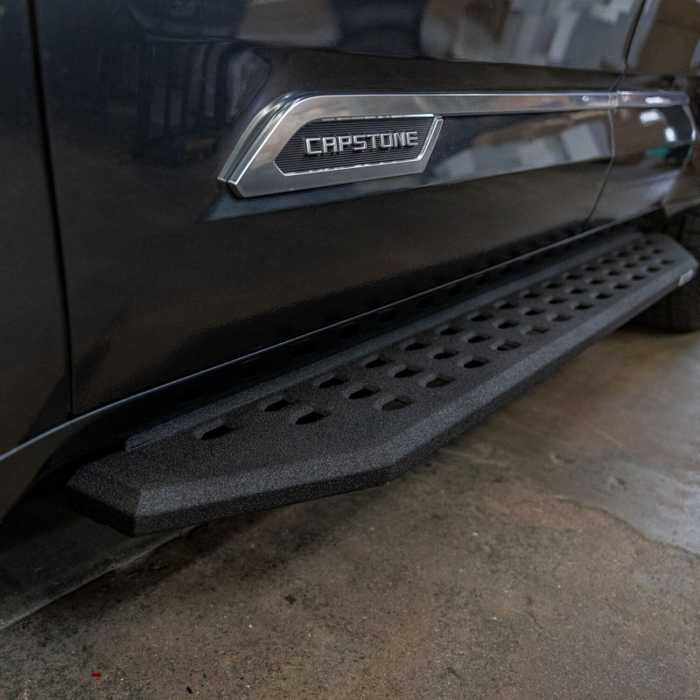 Go Rhino RB20 Running Boards with Mounting Brackets Kit Model 69443973T
