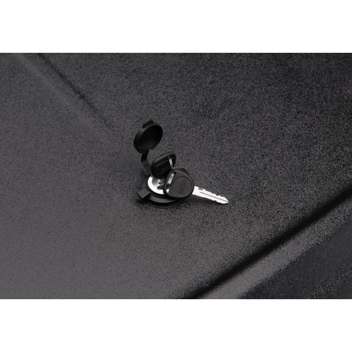 UnderCover SE 21-24 F150 5'7" (Includes Lightning) - Black Model UC2206