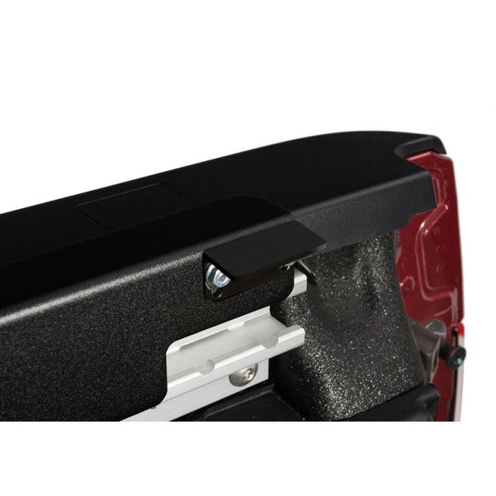 UnderCover SE 07-13 Silverado 1500/07-14 2500HD/3500HD 6'6" - Black Model UC1076