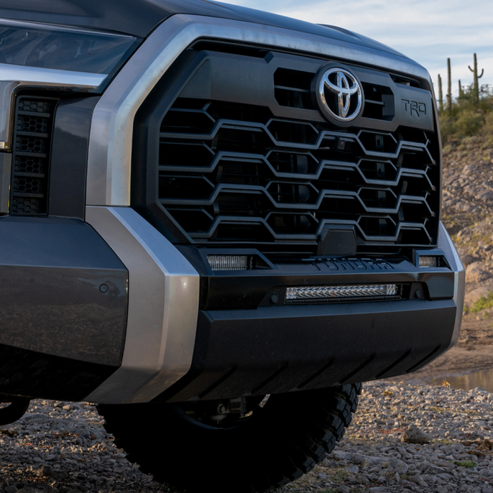 Rigid Industries 2022+ Toyota Tundra 6 Inch SAE SR-Series White Fog Light Kit Model 37202