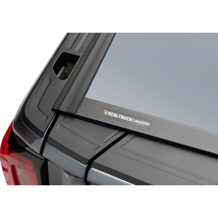 UnderCover Fusion Hard Folding 2019 (New Body Style)-2025 Chevy Silverado/GMC Sierra 1500 5' 10" Bed with or without MultiPro Tailgate - Paint Code G1W Abalone White Model AR12022L-G1W