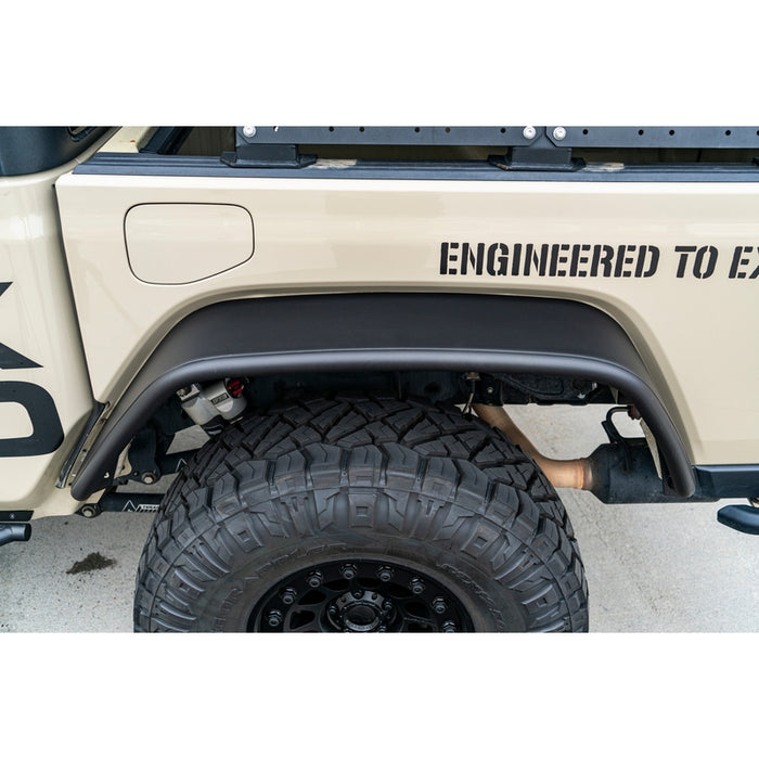 Smittybilt XRC Rear Tube Fender Pair - Textured Black (20+ JT) Model 77854