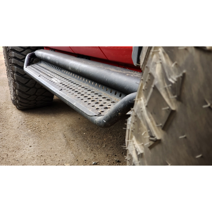 Go Rhino Dominator Xtreme D1 Running boards with Rocker Panel Mounting Bracket Kit Model D14205T