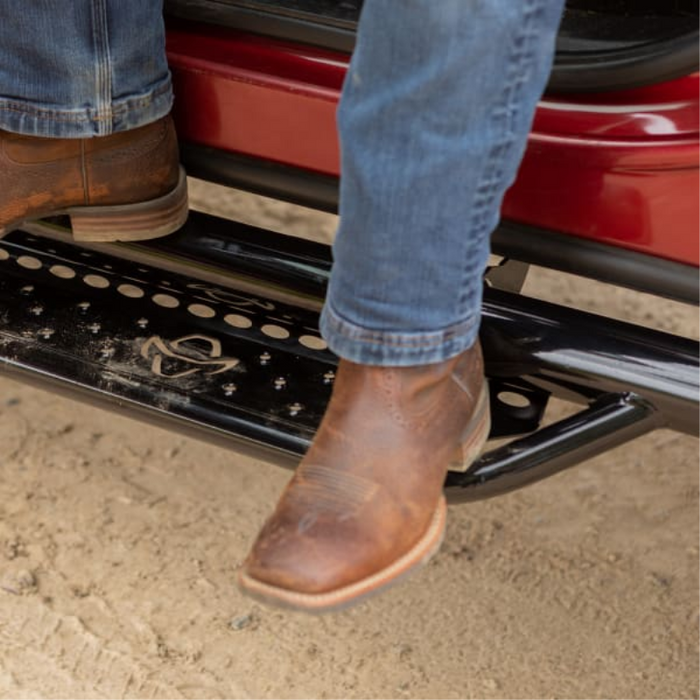 Running 3 Ranch Ranch Hand Running Steps 3 in. Round Model RSF991C6B6S — Elite Truck
