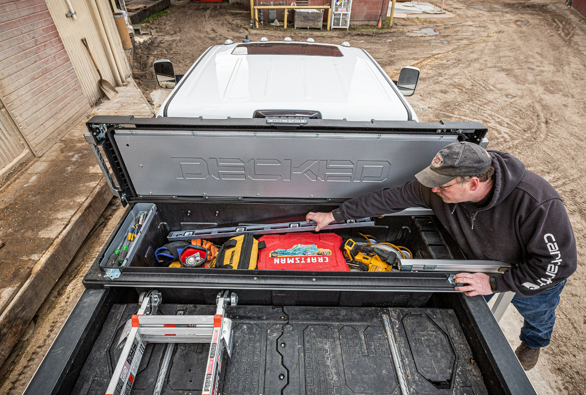 THE BEST TRUCK BED TOOL BOX