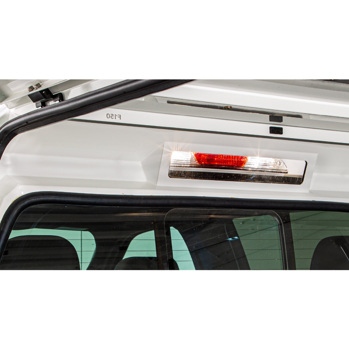 SmartCap OEM White Truck Bed Cap EVOc Commercial Series w/ Vertical Locks Model EC1313-WH