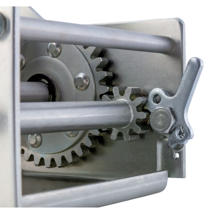 CURT Hand-Crank 2-Speed Winch, 3,800 lbs, 15.8:1 Low Gear Ratio, 9.6" Handle Model 29538