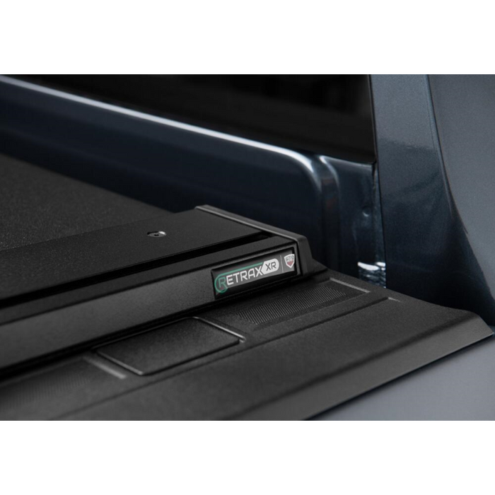 Retrax PowertraxPRO XR - 19-26 Silverado/Sierra (w/o CarbonPro Bed) 5'9" w/o Stake Pocket - Standard Rail Model T-90481