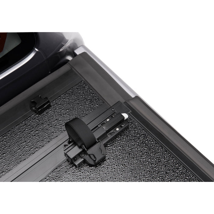 UnderCover Flex 07-21 Tundra 5'6" w/o Deck Rail System w/o Trail Special Edition Strg Bxs Model FX41007