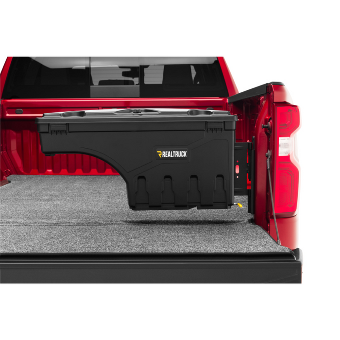 UnderCover Swing Case 20-22 Dmax Passenger Model SC601P